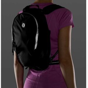 NWOT Lululemon Fast and Free backpack black 13L